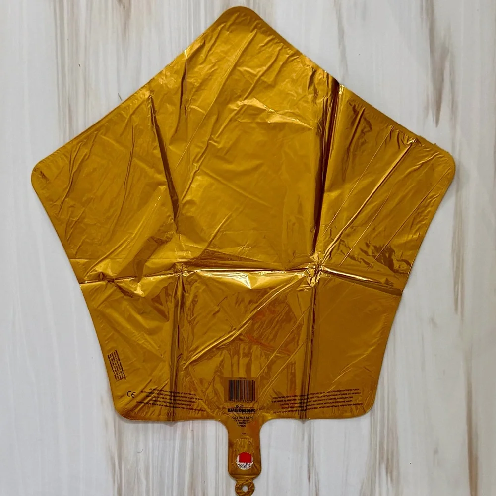 NWOT 54 pcs Star Shaped 18 inch Foil Mylar Helium Balloons
